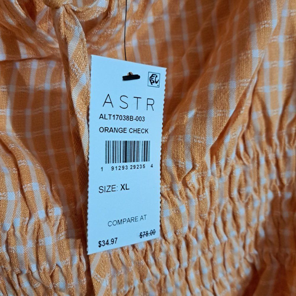 NWT Astr Cropped Top - Picture 3 of 4